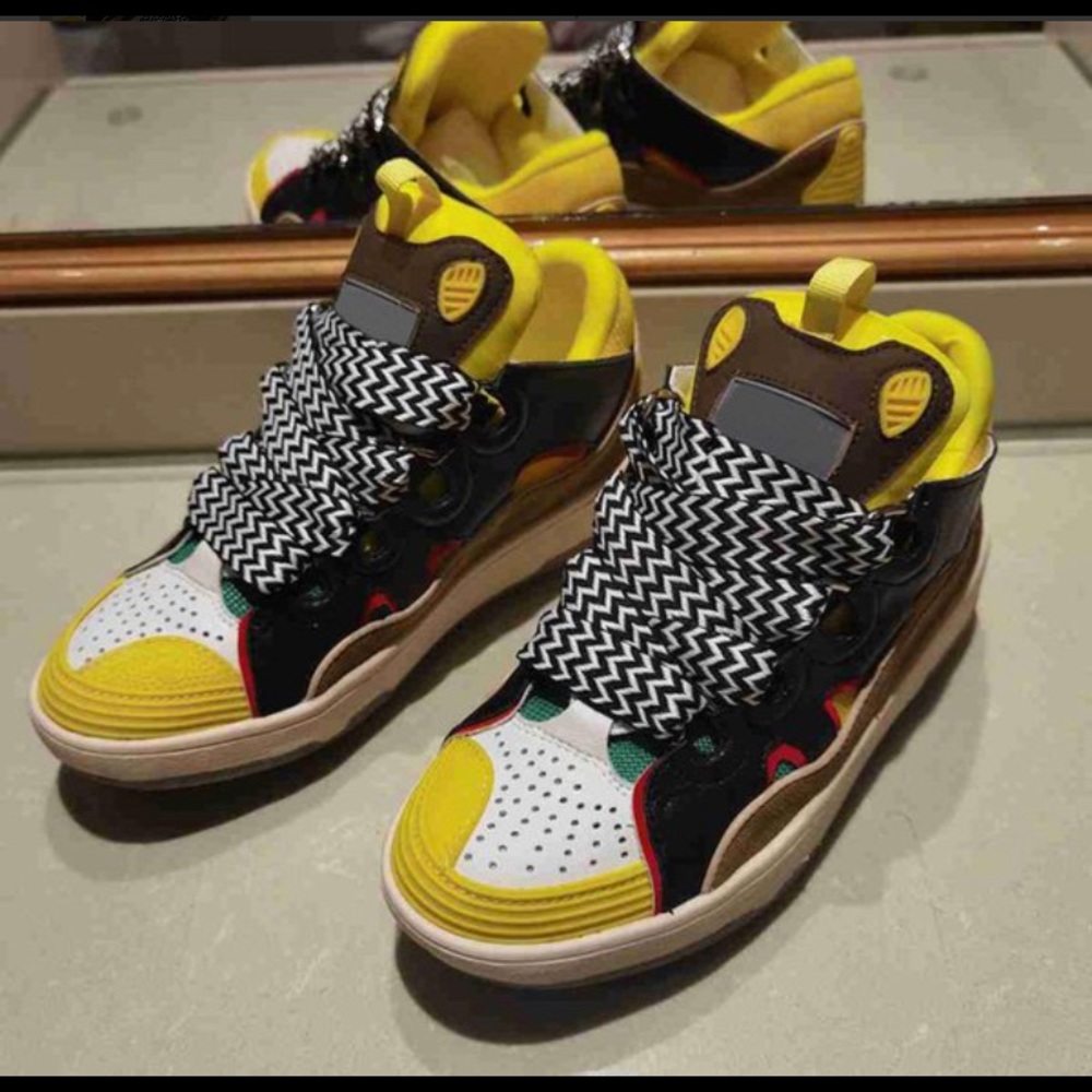 Womens Lanvin leather curb sneaker 10